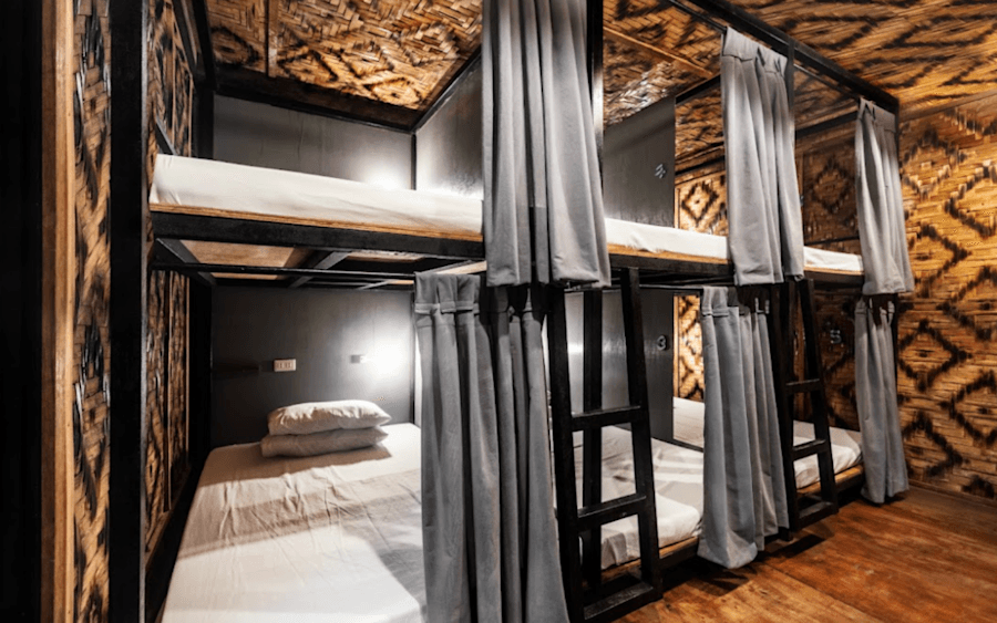 Standard 6-Bed Female Dorm