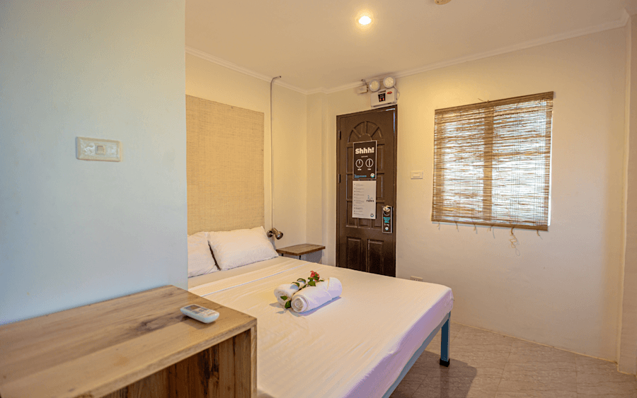 Standard Queen Room