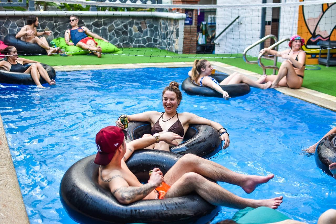 Pool Party & BBQ — photo 2